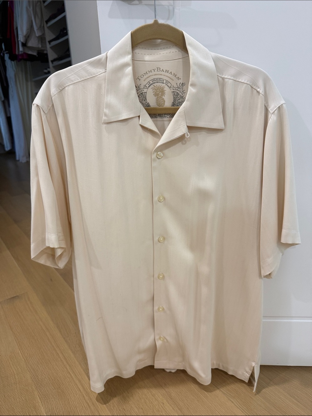 Tommy Bahama Short-Sleeve Camp Shirt in Soft Cream